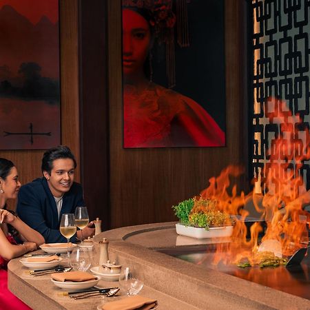 Hyatt Pune Bagian luar foto A Teppanyaki restaurant in India