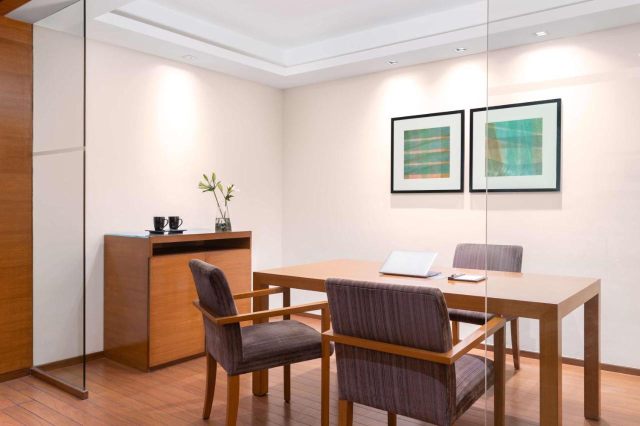 Hyatt Pune Bagian luar foto