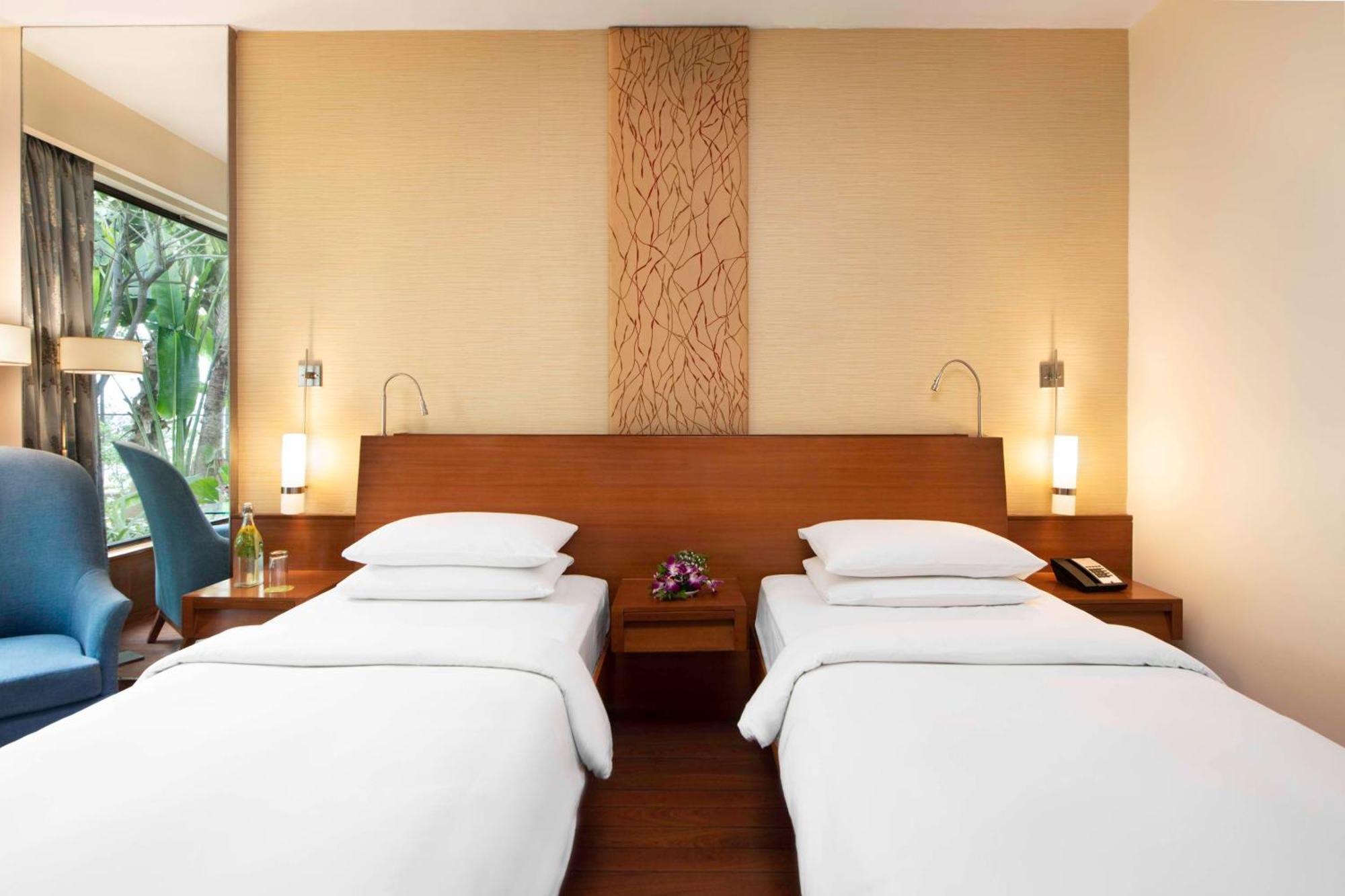 Hyatt Pune Bagian luar foto Deluxe Room