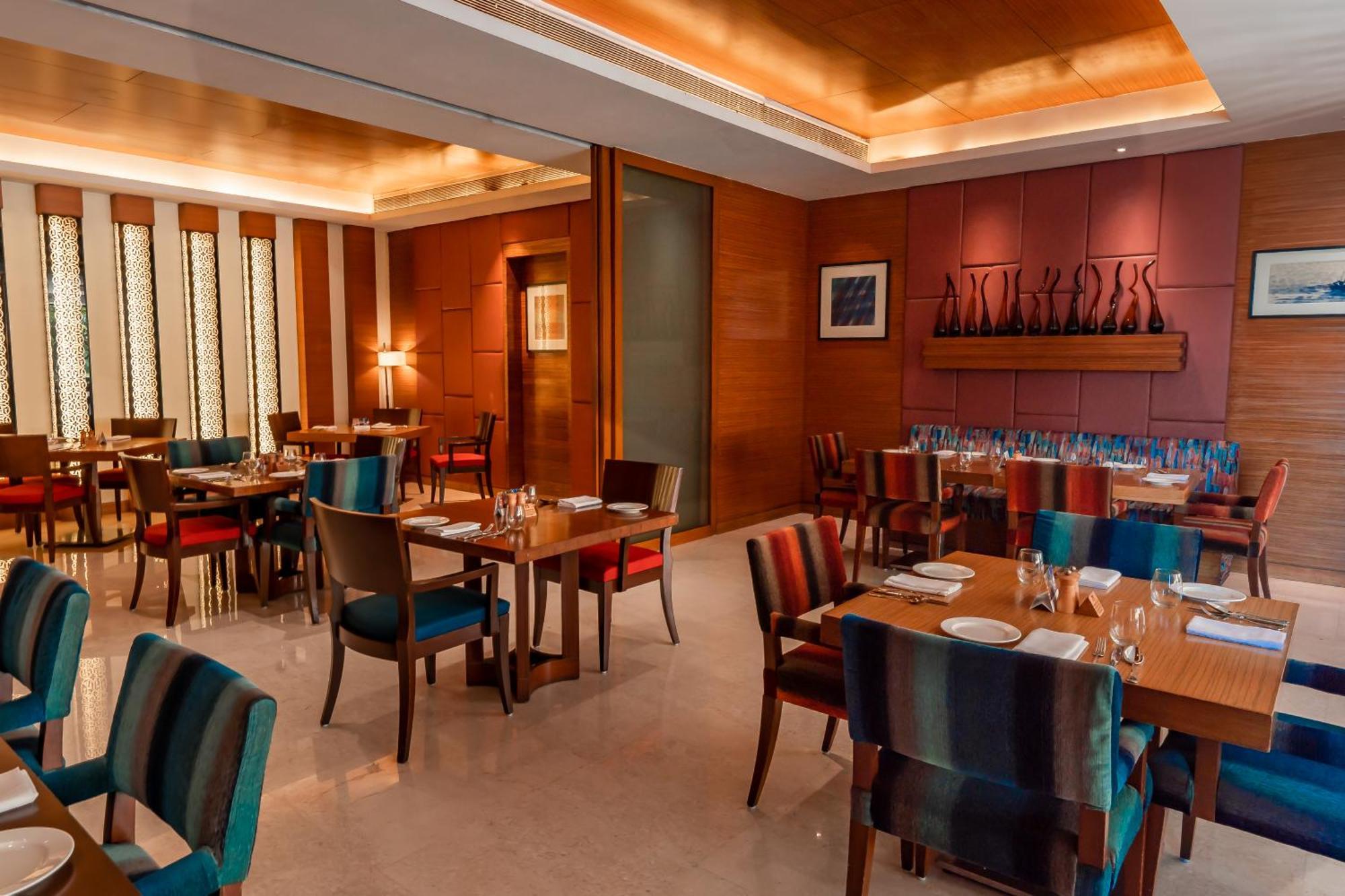 Hyatt Pune Bagian luar foto The restaurant